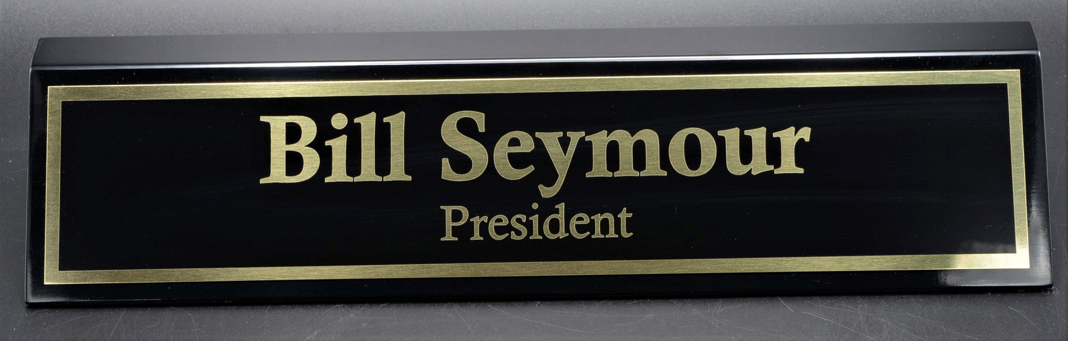 Namebar - Black Piano Finish with Black/ Gold Engraving Plate